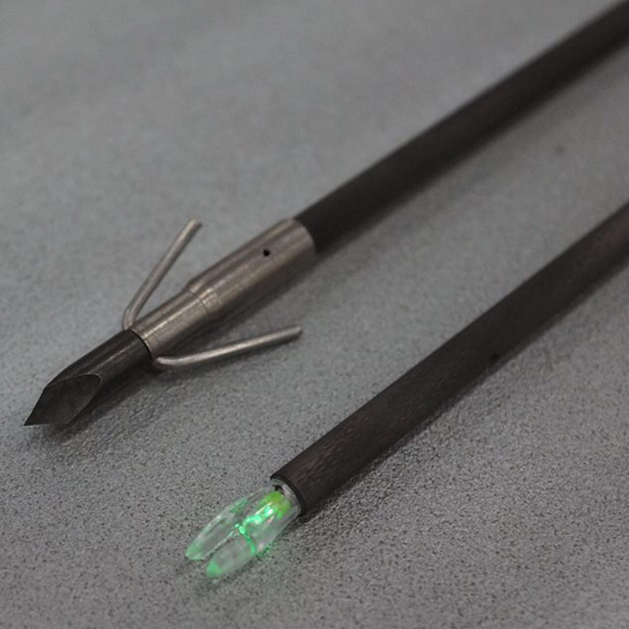 Lighted Carbon Composite Fish Arrow