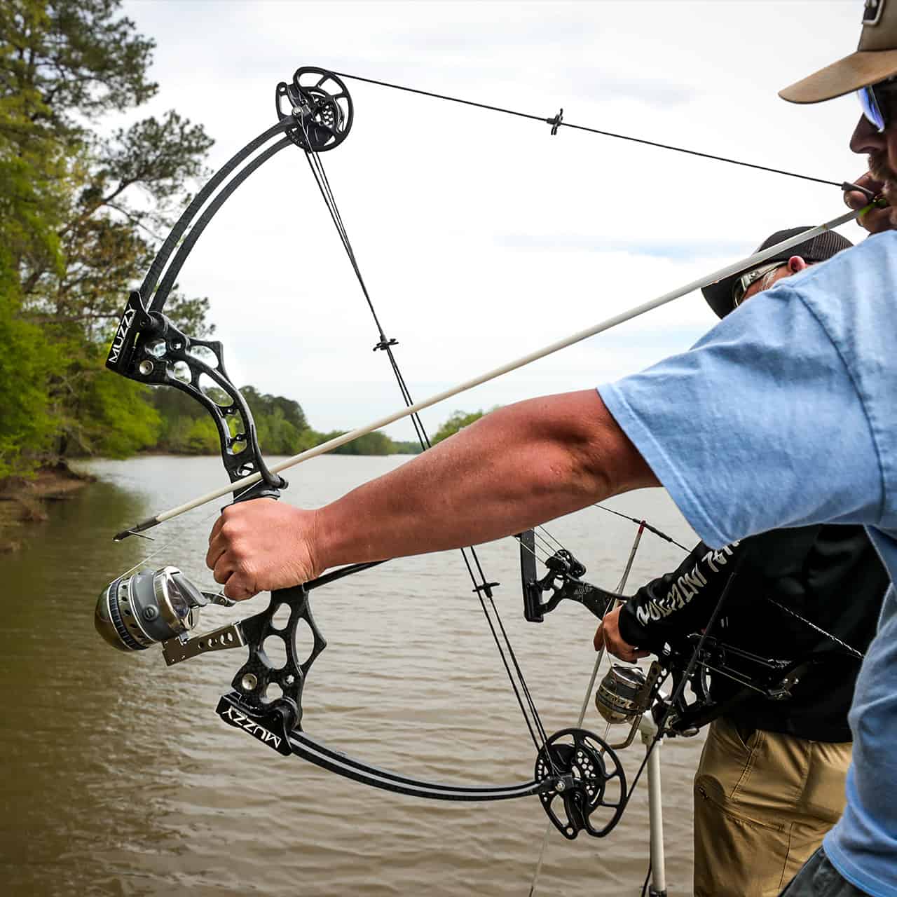 V2 Bowfishing Bow, Ready to Shoot